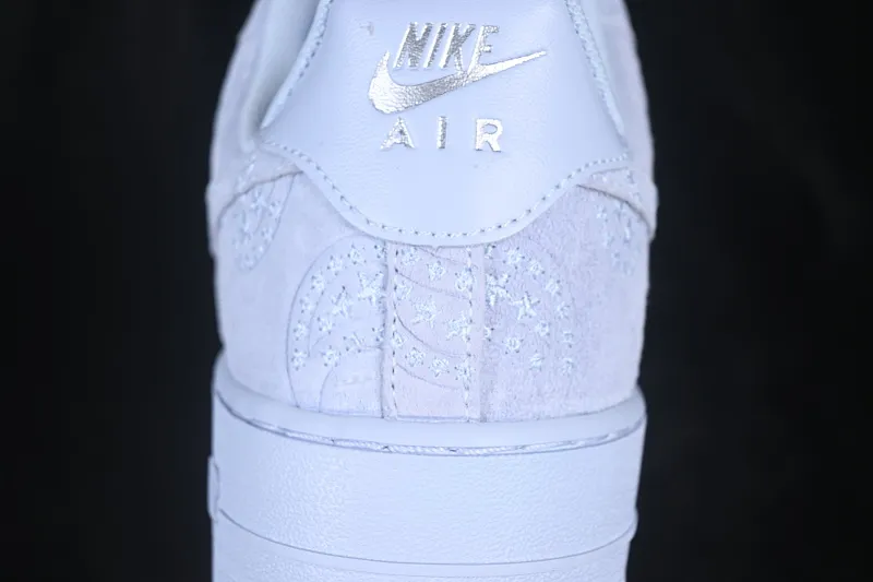 All categories Nk Air Force 1 Air Force series Nk Air Force 1 Low Air Force low-top Nike Air Force 1'07 Low Air Force 1 low-top casual sneakers IO1259-400